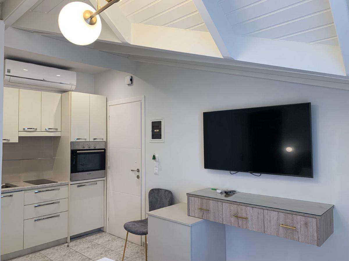 Rouchotas Apartments 아르고스톨리온 외부 사진
