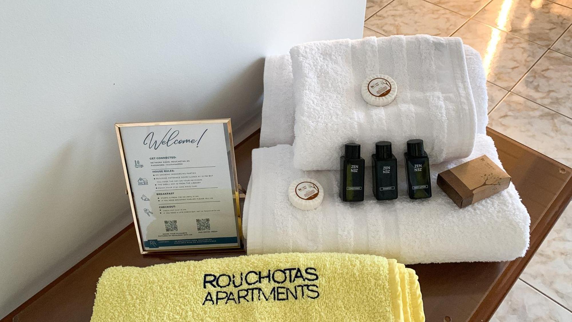 Rouchotas Apartments 아르고스톨리온 외부 사진